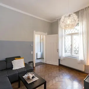 Apartment Vaci Street Premier, Budapest
