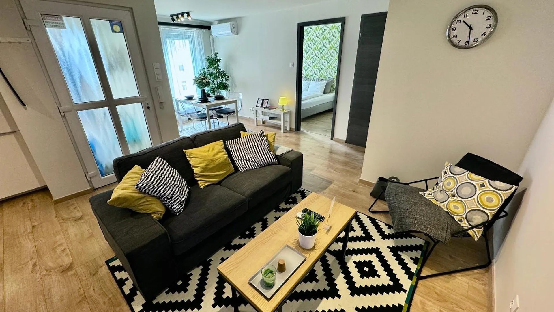Emerald Apartment Budapest Hungary