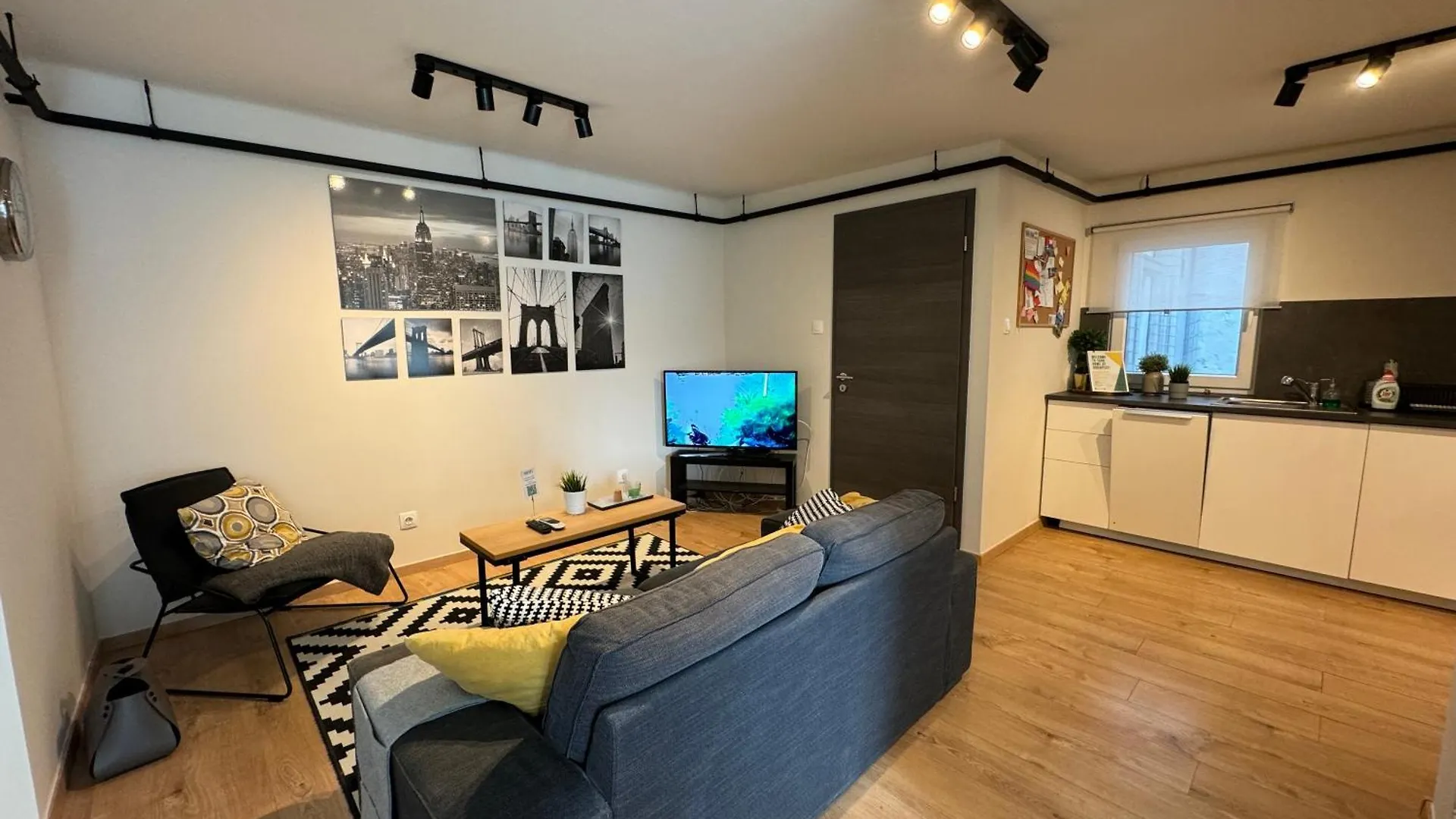 Emerald Apartment Budapest 0*,  Hungary